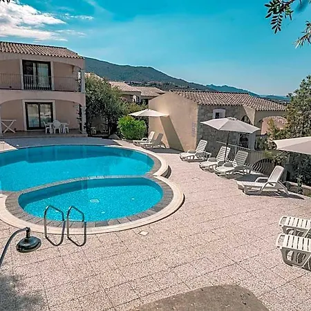 The Fantastic Residenza Badus 1 Bedroom Sleeps 4 Child 3*