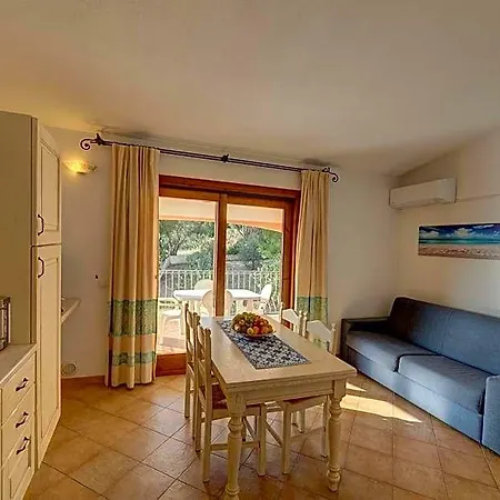 The Fantastic Residenza Badus 1 Bedroom Sleeps 4 Child 3*