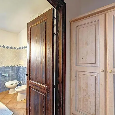 The Fantastic Residenza Badus 1 Bedroom Sleeps 4 Child