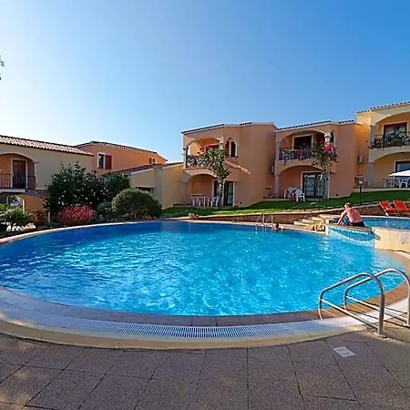 The Fantastic Residenza Badus 1 Bedroom Sleeps 4 Child 3* Badesi