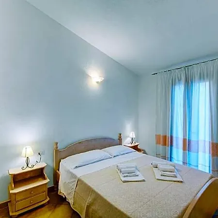 The Fantastic Residenza Badus 1 Bedroom Sleeps 4 Child Hotel Badesi