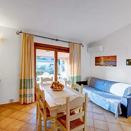 The Fantastic Residenza Badus 1 Bedroom Sleeps 4 Child Badesi