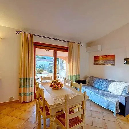 Hotel The Fantastic Residenza Badus 1 Bedroom Sleeps 4 Child 3*